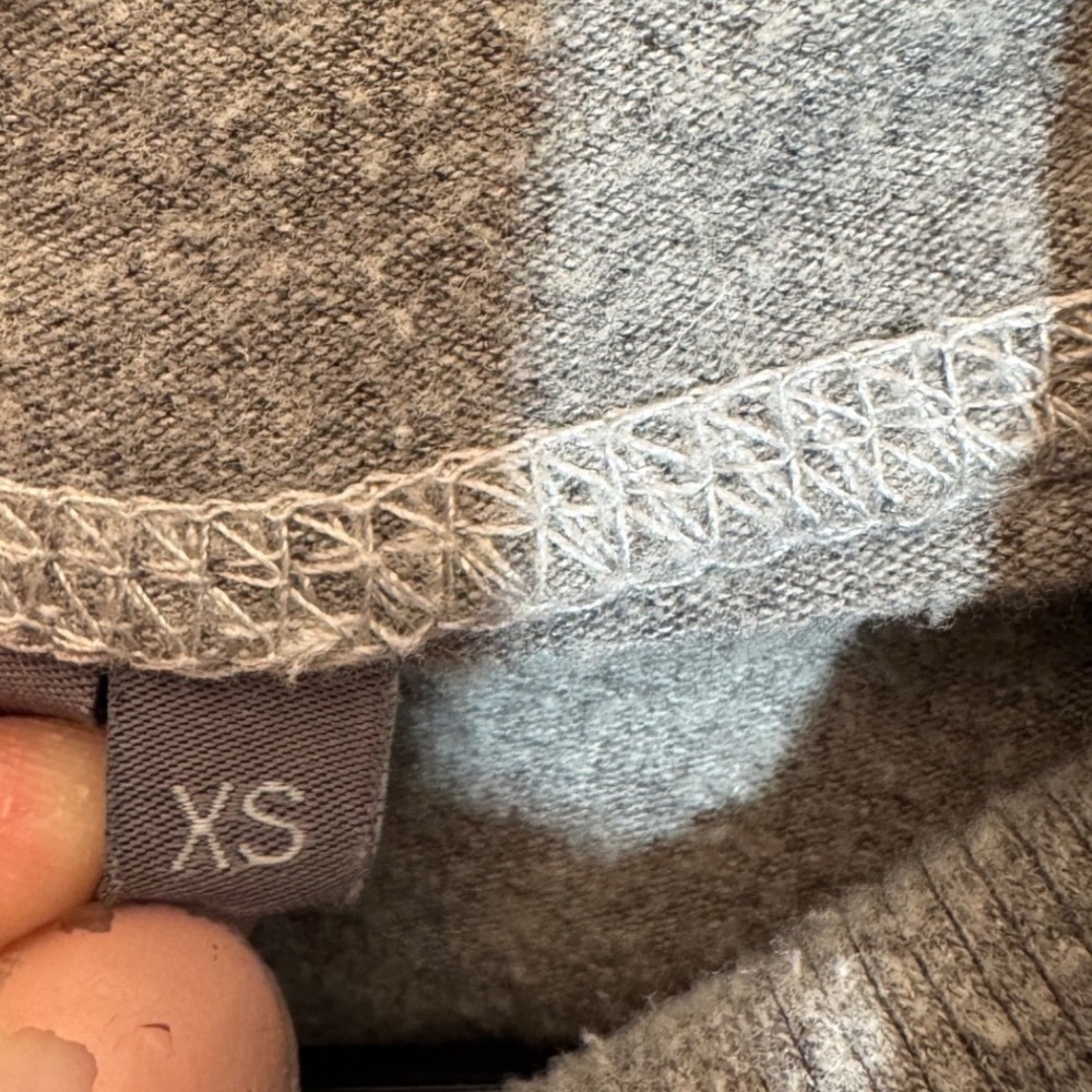 Sweaty Betty Cozy Gray‎ Escape Luxe Fleece Hoodie Crop Sz XS Soft Athleisure Gym - Picture 8 of 11